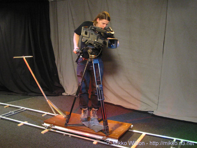 shooting_from_dolly_01